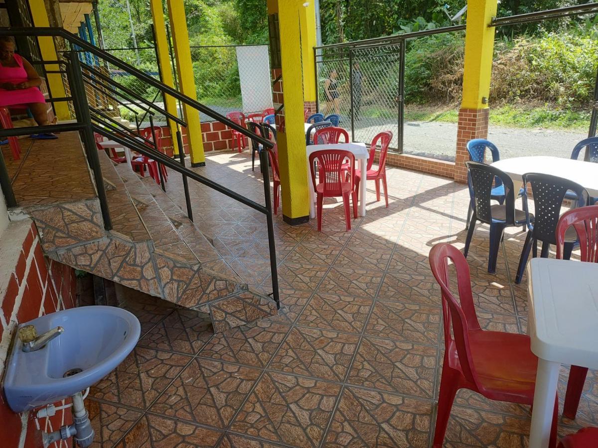 Casa Hospedaje Mayesty Hotell San Cipriano Eksteriør bilde