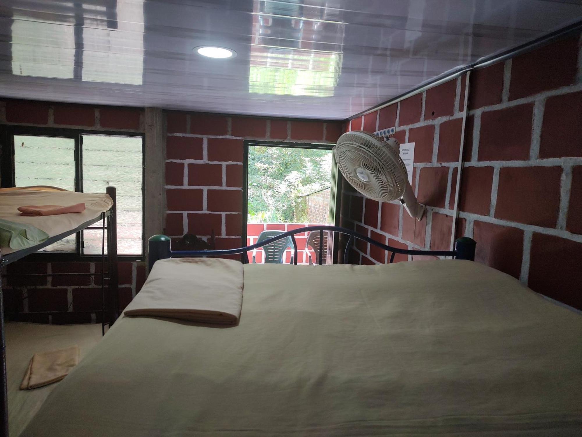 Casa Hospedaje Mayesty Hotell San Cipriano Eksteriør bilde